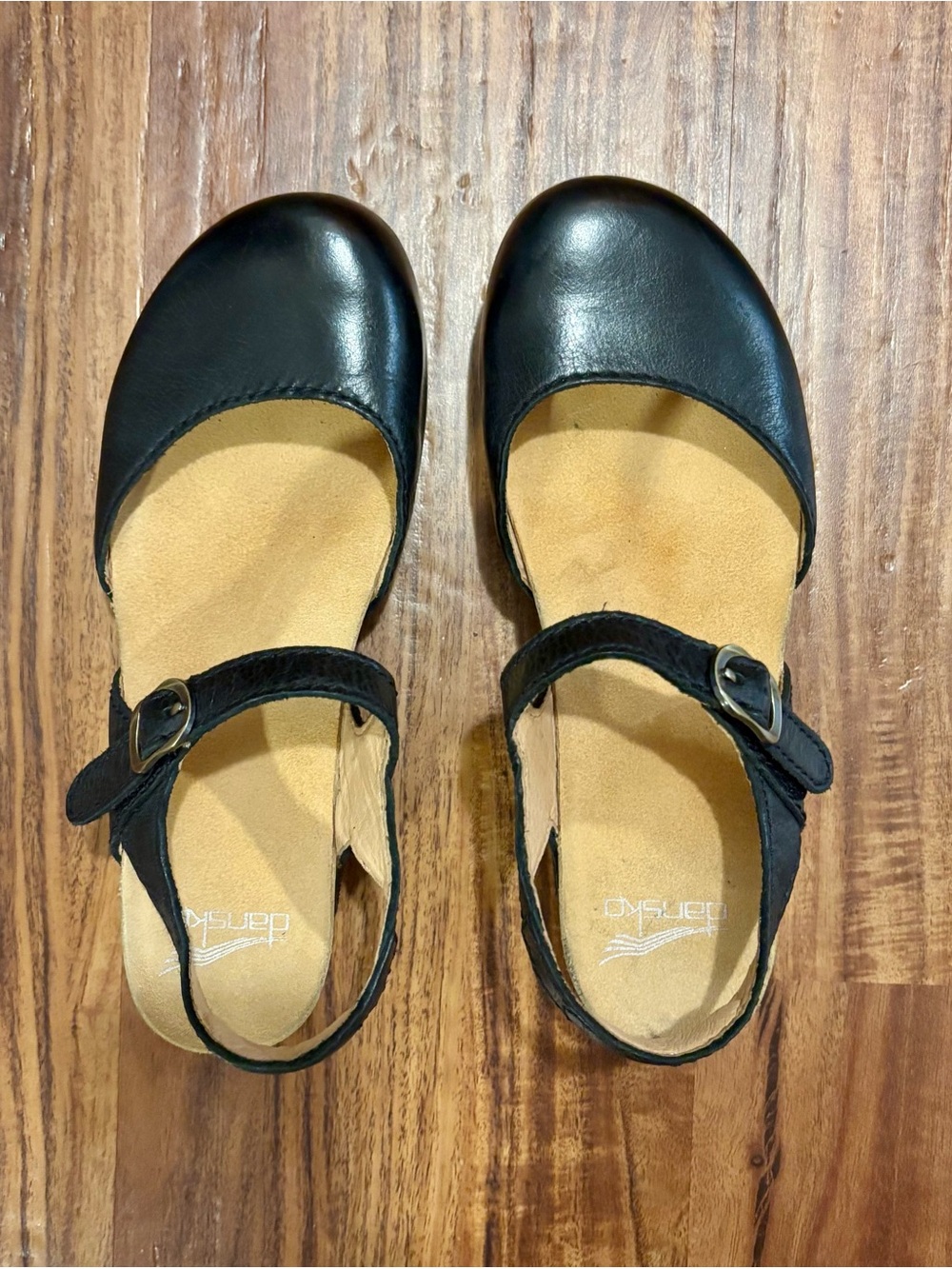 Dansko Tiffani Closed Toe Sandals EU 37 US 6.5/7 - Picture 2 of 3